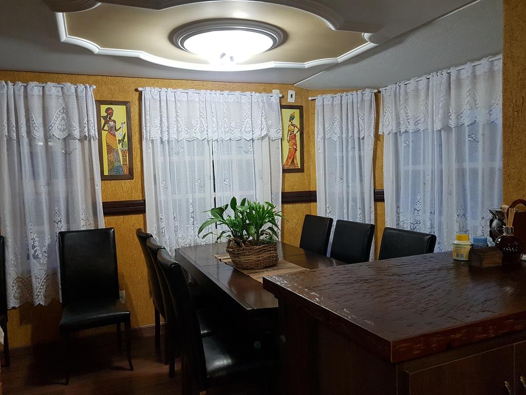 Residencia No Centro De Gramado Villa Kültér fotó